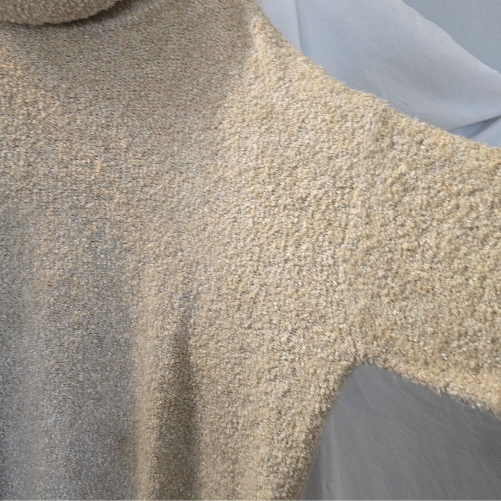 Gap Cozy Boucle Turtleneck Merino Wool Blend Long Sweater Sz XL Wheat Oversized - Picture 6 of 15